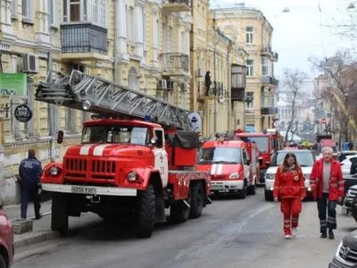 Четырехэтажка горела в центре Киева