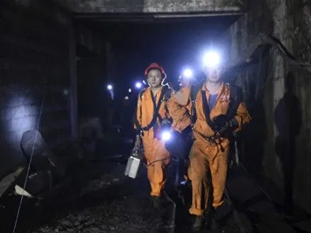 У Китаї 8 осіб загинули при аварії на шахті