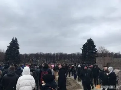 Около трех тысяч человек приняли участие в акции оппозиции в Санкт-Петербурге