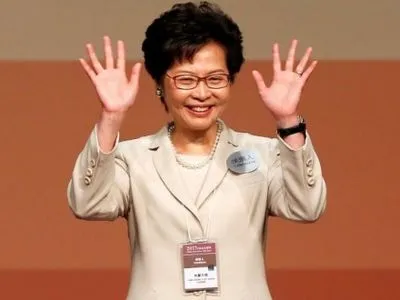 Женщина возглавила администрацию Гонконга