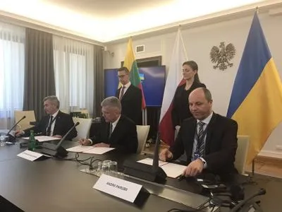Украина, Польша и Литва подписали совместное заявление