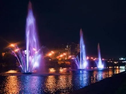 sche-chotiri-fontani-zapustyat-vlitku-na-rusanivskomu-kanali-v-kiyevi