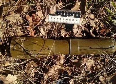 Мужчина в Донецкой области погиб разбирая боевой снаряд