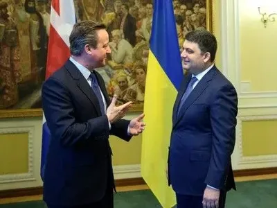 В.Гройсман обсудил с Д.Кэмероном реформы в Украине