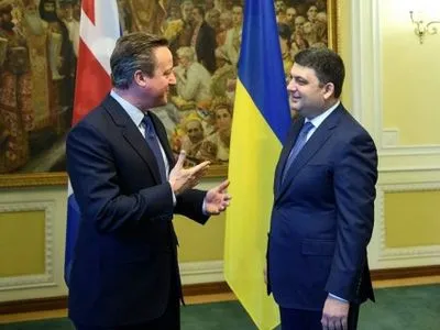 В.Гройсман обсудил с Д.Кэмероном реформы в Украине
