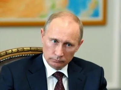 В.Путін згадав Майдан у відповідь на питання про затримання в Росії