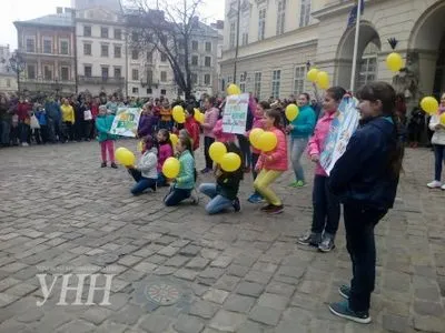 Львов присоединился к Всеукраинскому флешмобу по безопасности дорожного движения