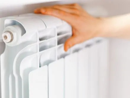 НКРЭКП утвердила нормативы перечисления оплаты за отопление и горячую воду
