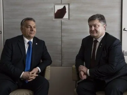 П.Порошенко обговорив з В.Орбаном заяви угорських політиків про автономії