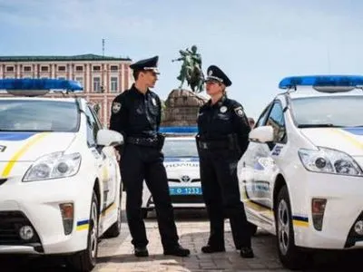 Патрульна поліція Києва планує посилити контроль над вживанням алкоголю в публічних місцях