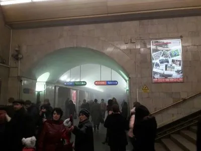В.Путін: теракт розглядається серед версій причин вибухів у метро в Санкт-Петербурзі