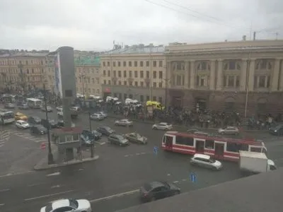 З'явилося відео з місця вибуху у метро Санкт-Петербурга
