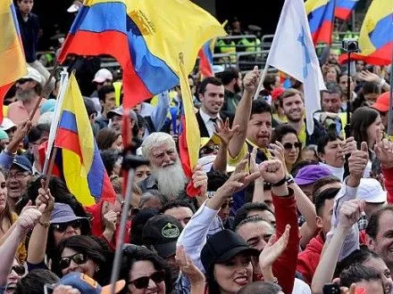 Оппозиция Эквадора подвержена пересчета голосов избирателей