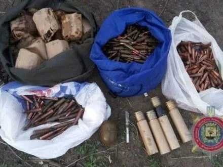 Арсенал зброї знайшли на території маріупольського підприємства