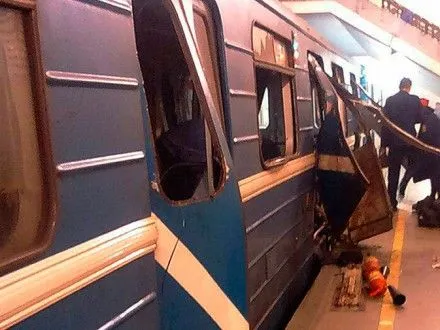 ЗМІ оприлюднили нові фото ймовірного смертника з метро Санкт-Петербурга