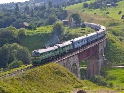 "Укрзализныця" назначила первый прямой поезд в восточное Закарпатье