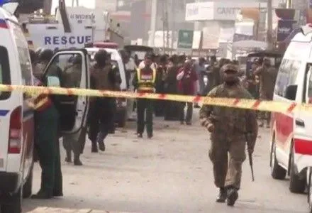 Щонайменше четверо людей загинули під час вибуху в Пакистані