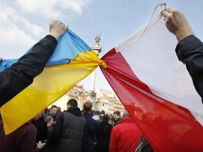 Россия хочет "натравить" Польшу на Украину - П.Порошенко