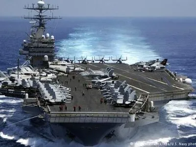Ударна група ВМС США відправляється до Корейського півострова