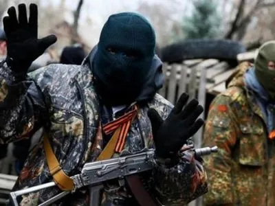 На Донбассе насчитывается около 32-33 тыс. оккупационных войск - В.Назаров