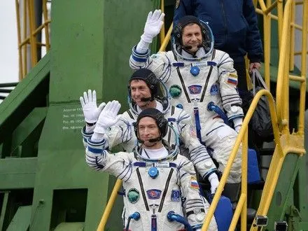 Экипаж 50-й экспедиции на МКС успешно вернулся на Землю