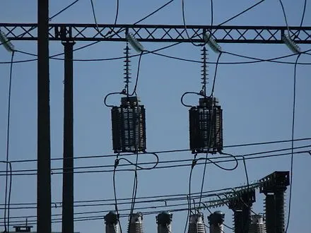 Двох підлітків у Харкові вдарило струмом на електропідстанції
