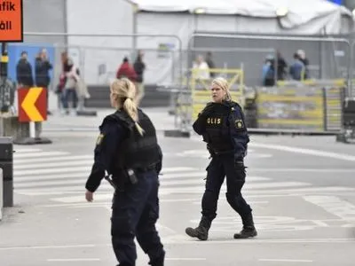 С другого задержанного за нападения в Стокгольме сняли подозрение