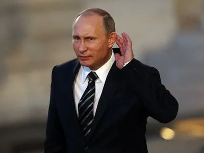 Кремль: В.Путин "пунктирно" обсудил с Р.Тиллерсоном вопрос Украины