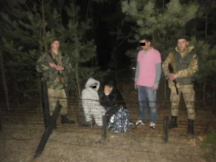 Трьох сирійців затримали на кордоні у Львівській області