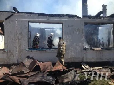 В Ровенской области сгорела школа