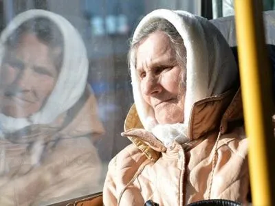 П.Прошенко предложили отменить бесплатный проезд для пенсионеров в общественном транспорте