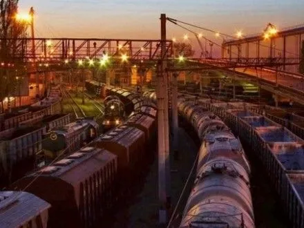 Мининфраструктуры ожидает повышения тарифов на железнодорожные грузоперевозки в июне-июле