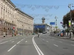 21-24 апреля движение транспорта на ул.Трухановской и части ул.Крещатик будет запрещено