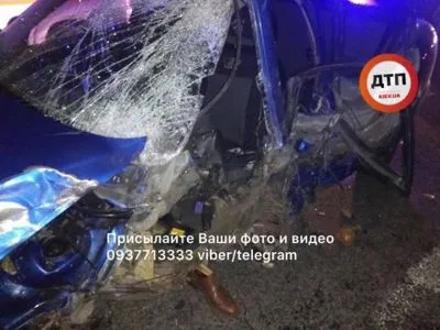 ДТП в Киеве: столкнулись 6 автомобилей