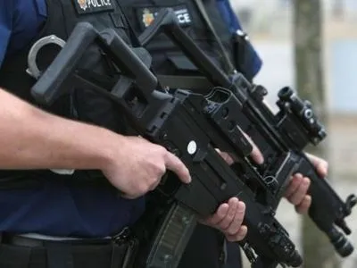 У Британії поліції дозволили стріляти у водіїв-терористів
