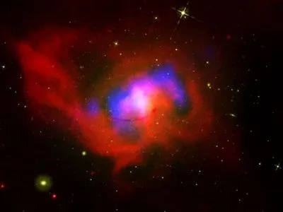 Телескопы NASA сняли "пульсацию" черной дыры