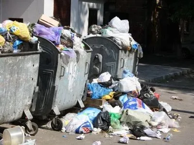 В.Гройсман заявив, що вдалось знайти рішення проблеми утилізації львівського сміття