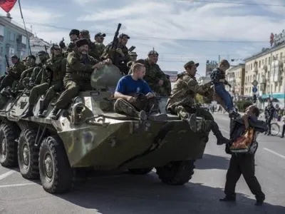 "ЛНР" сообщила ОБСЕ о планах нарушить минские соглашения 9 мая - А.Хуг