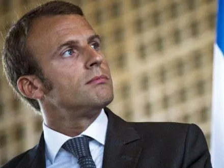 Е.Макрона поддержит большинство французов во втором туре выборов - опрос