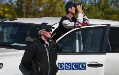 Пострадавших членов миссии ОБСЕ направят в Киев на лечение - А.Хуг