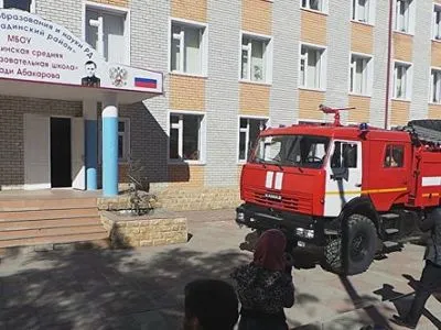 В Дагестане в школе прогремел взрыв: один ученик погиб, 11 ранены
