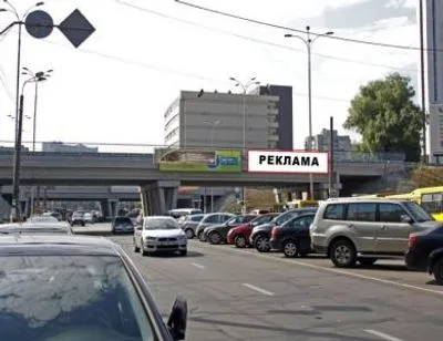 На Каховском путепроводе в столице 26 апреля ограничат движение транспорта