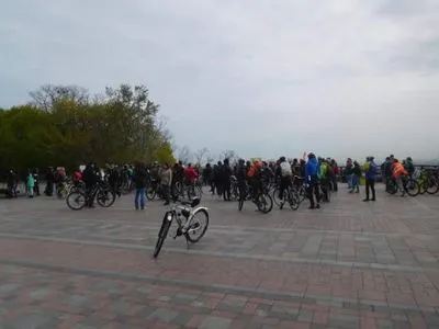 Флешмоб "На велосипеде на работу" прошел в столице