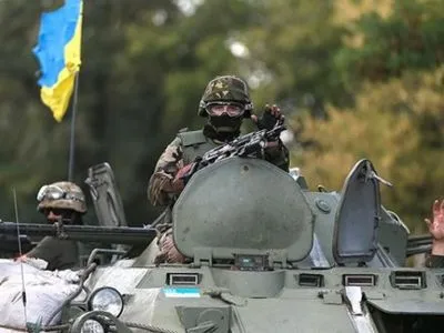 Один украинский военный получил ранения в зоне АТО
