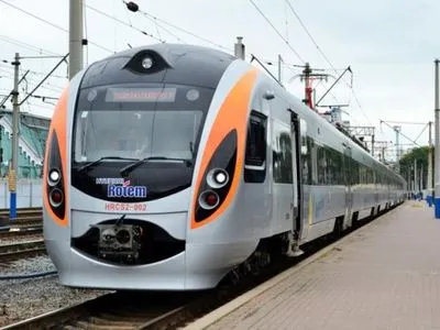 В Мининфраструктуры запустили шесть новых железнодорожных маршрутов меньше чем за семь месяцев