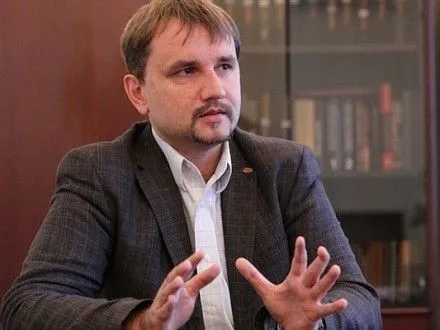 Институт нацпамяти приостановил легализацию польских памятников на территории Украины