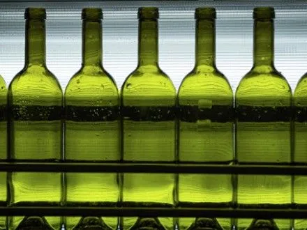 Повышение акцизов на алкоголь спровоцировало увеличение фальсификата - эксперт