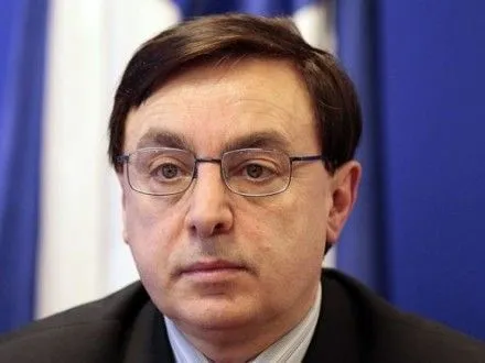 Глава партии "Национальный фронт" во Франции ушел в отставку из-за заявления о Холокосте
