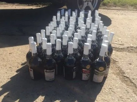 Прикордонники на Одещині вилучили 250 пляшок фальсифікованого алкоголю