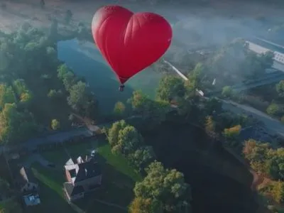 Добровольцы на Евровидение создали ролик о "настоящей Украины"